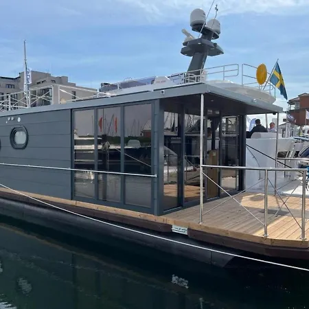 Traum-hausboot 